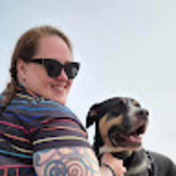 Meet your Posher, Sarah a - Picture 1 of 1